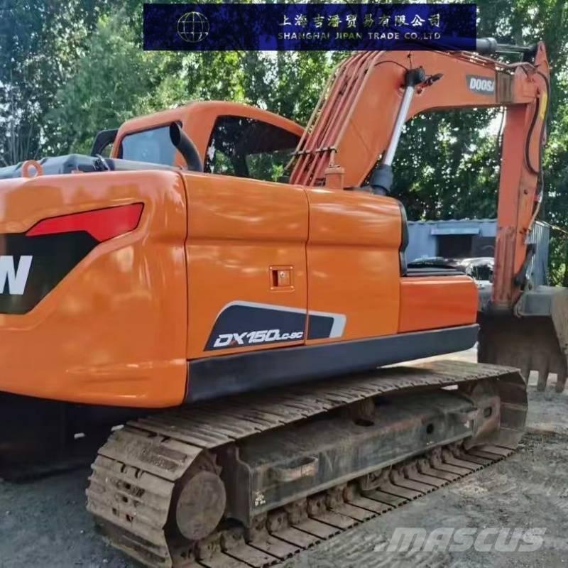 Doosan DX 150 중형굴삭기 7톤-28톤