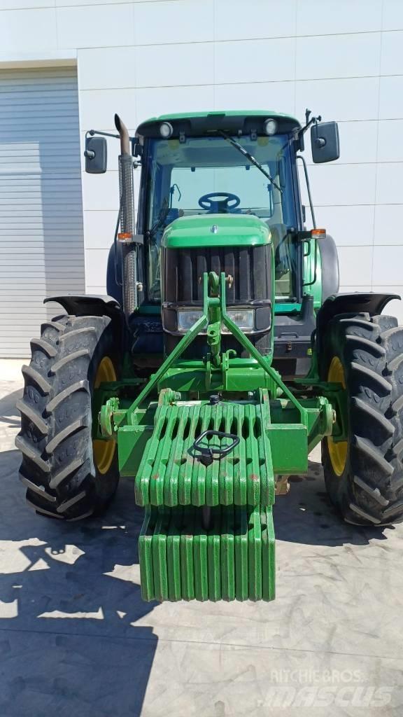 John Deere 6820 트랙터