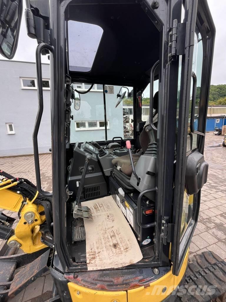 Yanmar VIO 33 소형 굴삭기 7톤 미만
