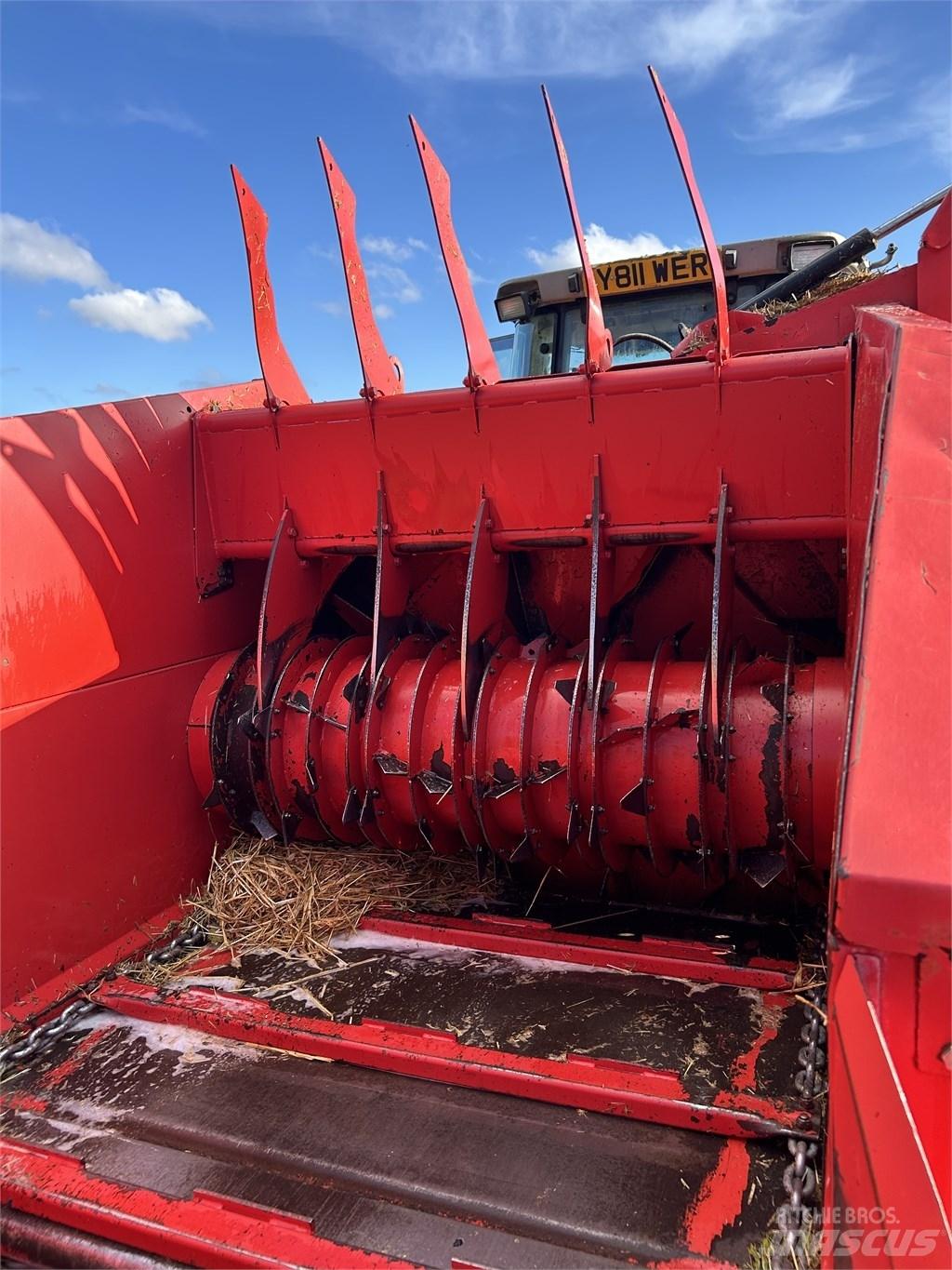 TEAGLE TOMAHAWK 808S 베일 분쇄기, 절단기 및 언롤러