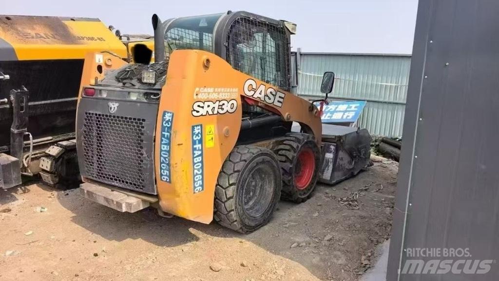 CASE SR 130  스키드로더