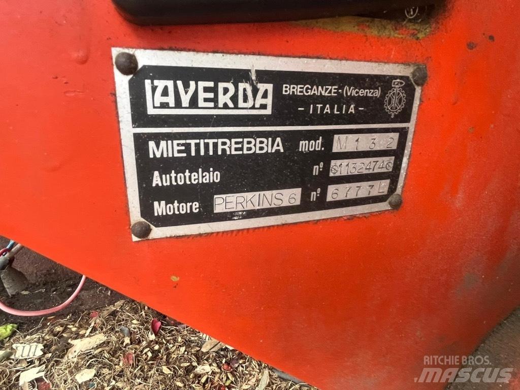  Lavarda M132 콤바인 수확기