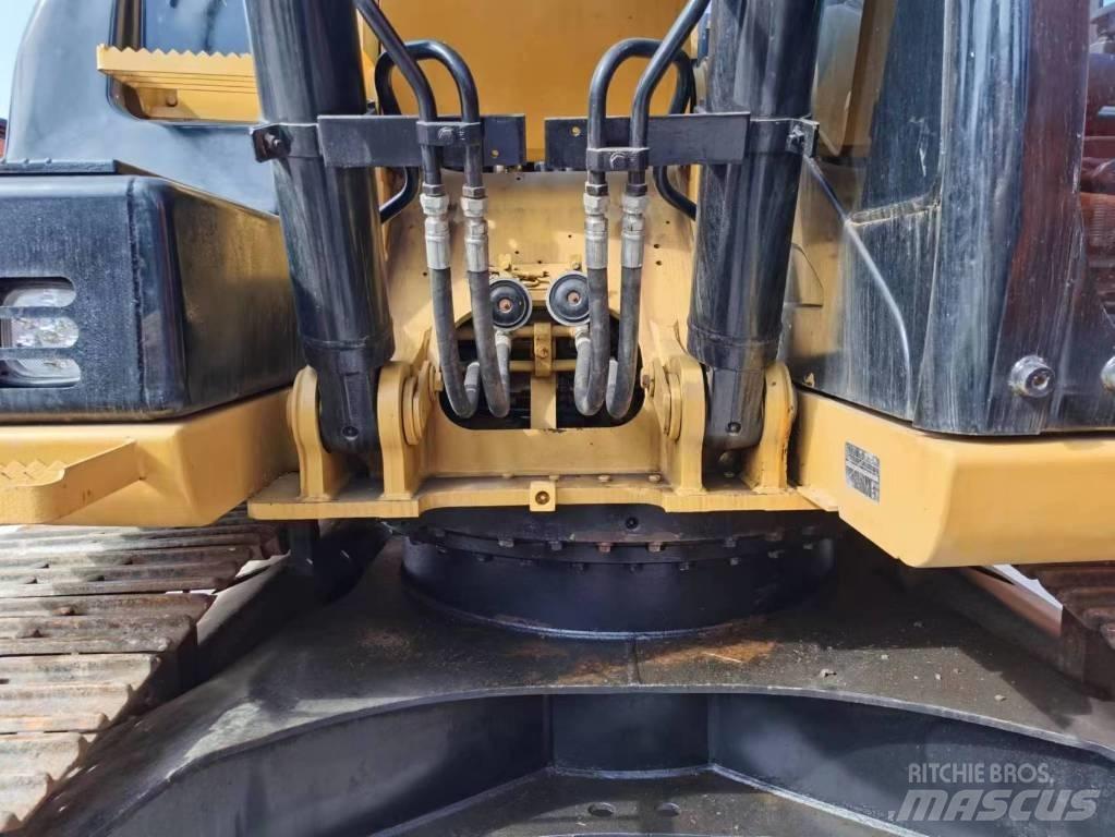 CAT 315 D2 대형 굴삭기 29톤 이상