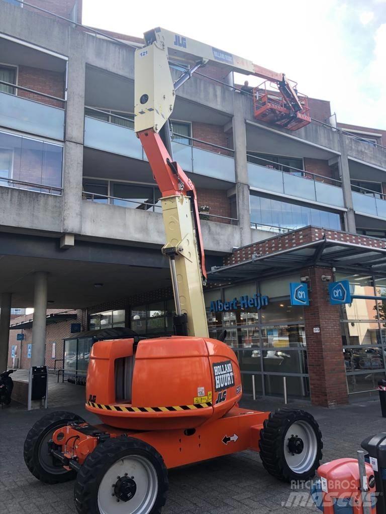 JLG 600 AJ 관절형 전동이동 리프트