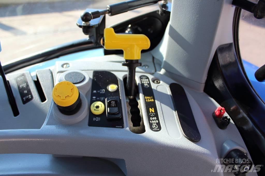 New Holland T6.125 S 트랙터