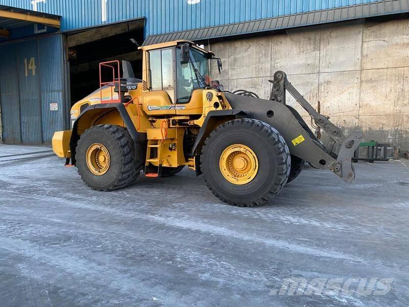 Volvo L 220 H  휠로우더