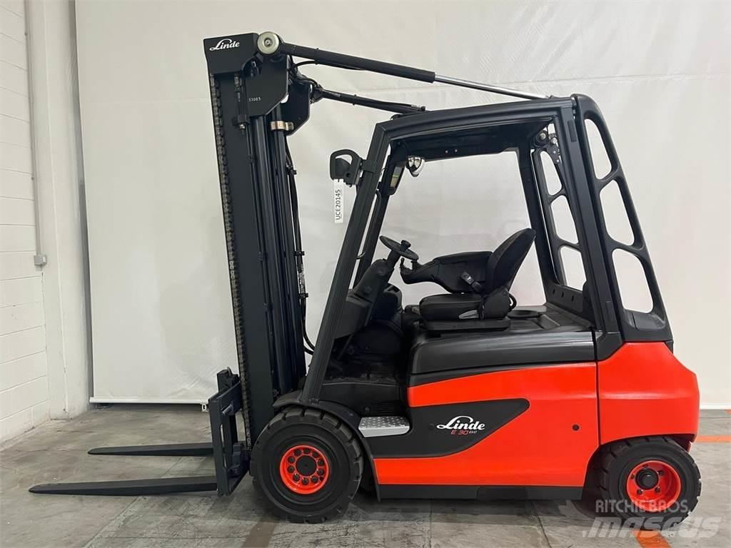 Linde E30-01 전동 지게차