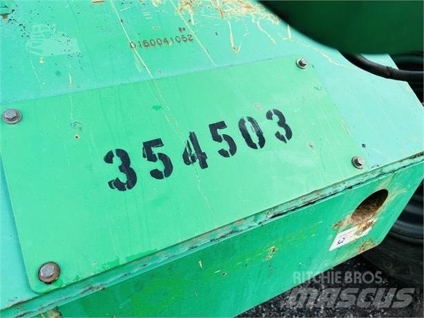 SkyTrak 6042 텔러 핸들러