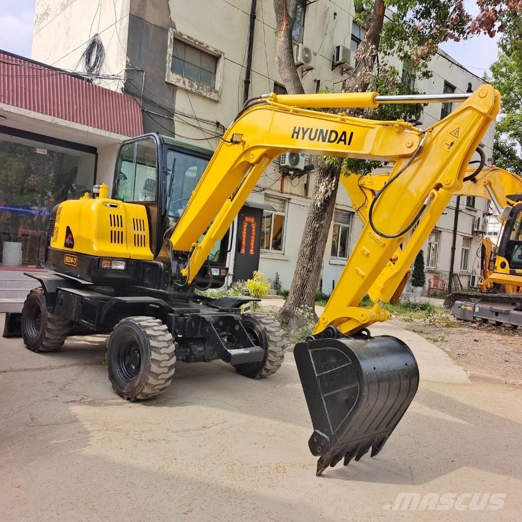 Hyundai 60W-7 소형 굴삭기 7톤 미만