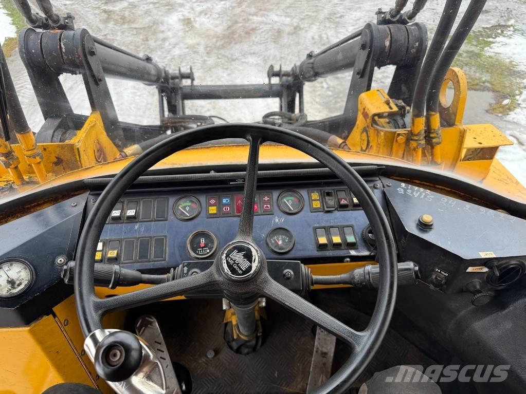 Volvo L 70  휠로우더