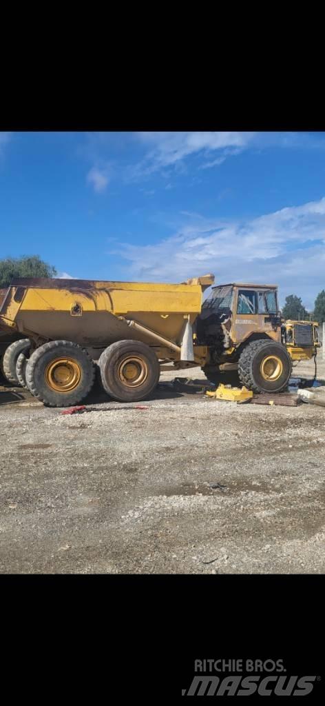 Volvo A25C 연결식 홀러