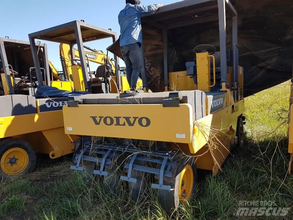 Volvo PT 125 공기 타이어 롤러