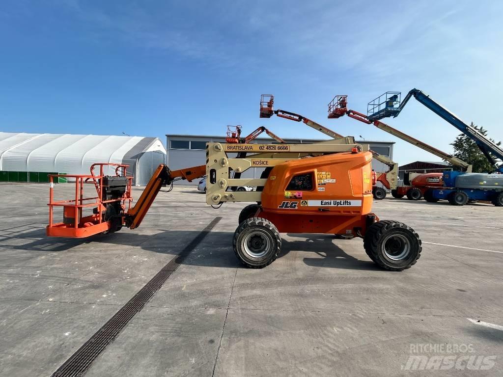 JLG 450 AJ 관절형 전동이동 리프트