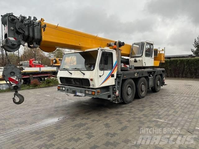 Grove GMK 3050 A/T 크레인
