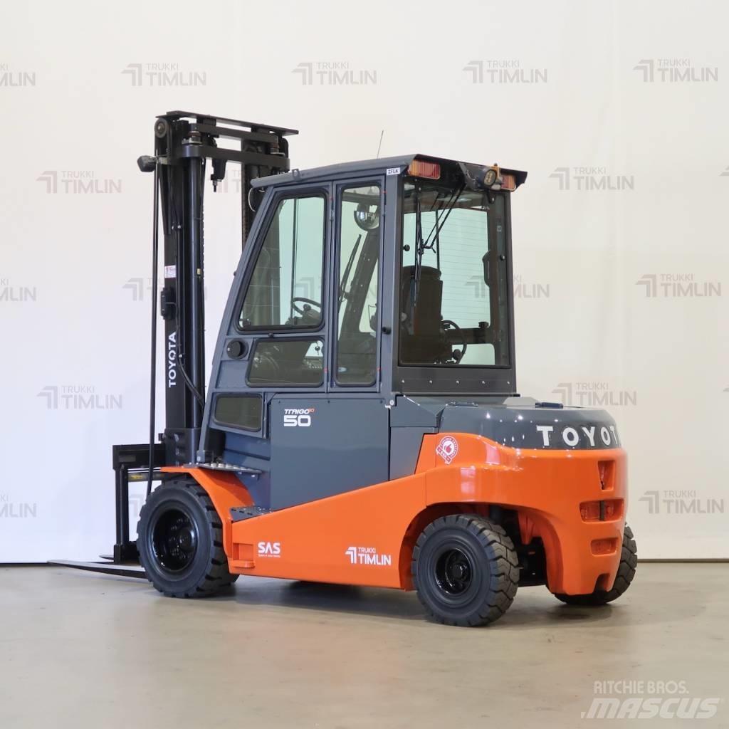 Toyota 8FBMT50 전동 지게차