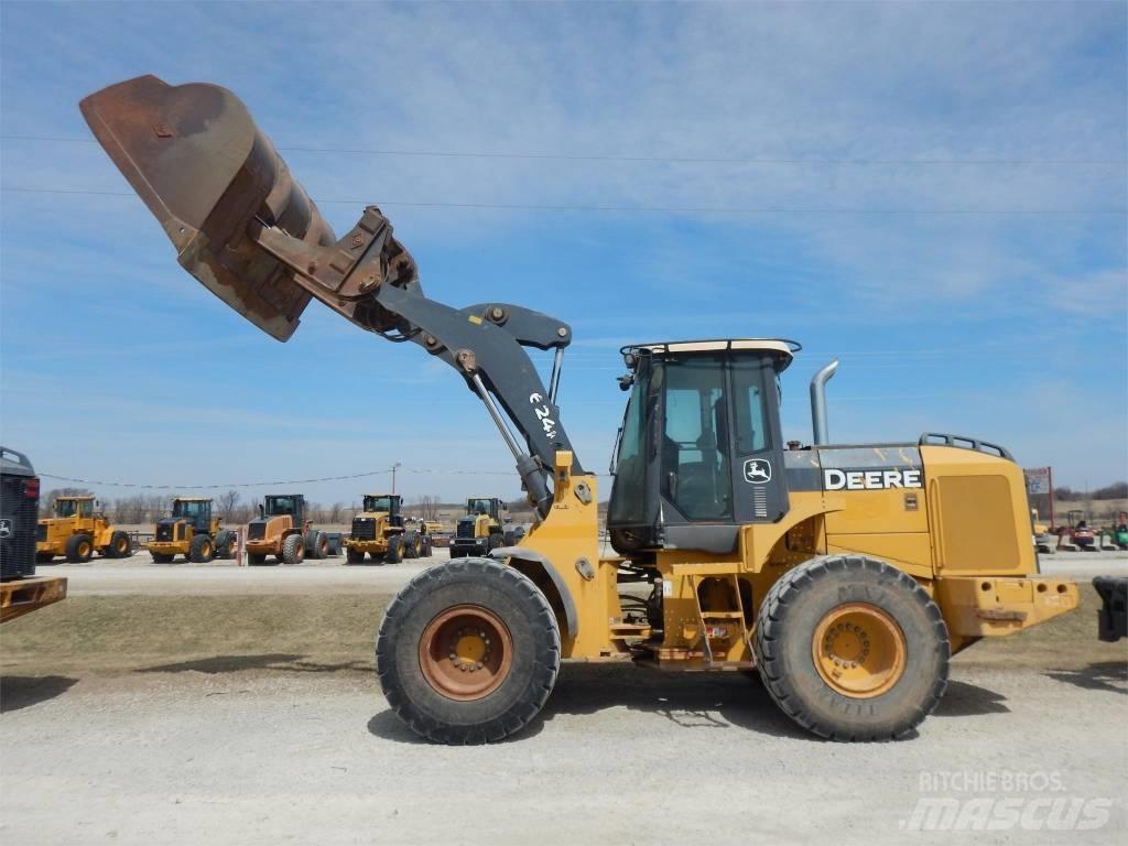 John Deere 624K  휠로우더