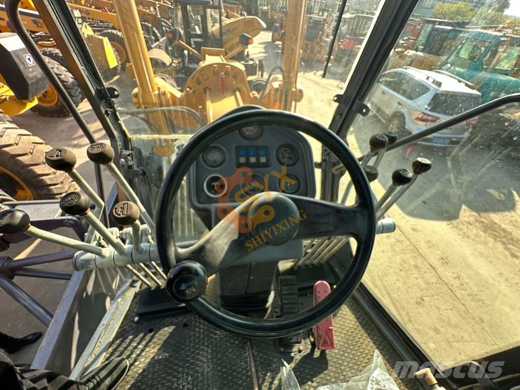 XCMG GR 180 그레이더