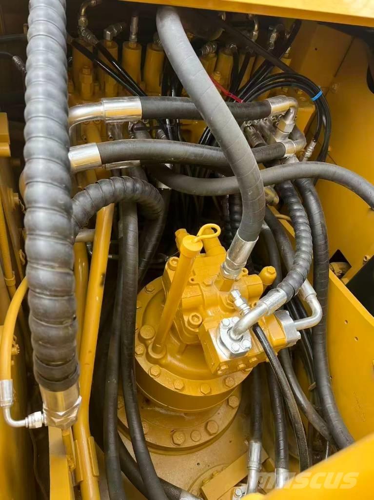 CAT 320 D2L 대형 굴삭기 29톤 이상