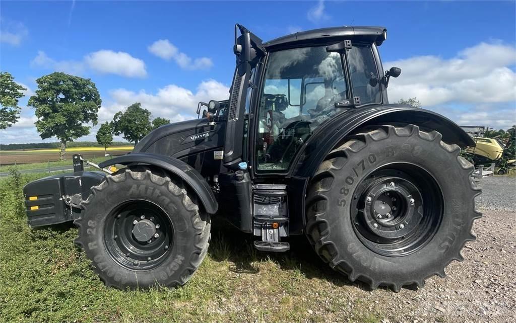 Valtra N 175 트랙터