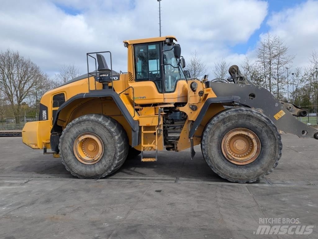 Volvo L 220 H  휠로우더