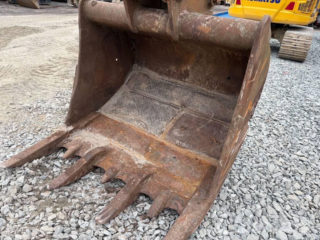 Komatsu PC210LC-8 대형 굴삭기 29톤 이상