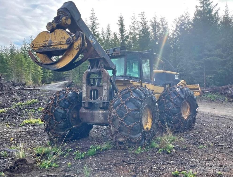 CAT 535 B 목재스키더