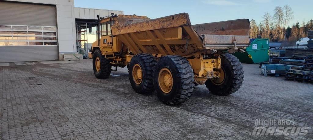 Volvo A20 연결식 홀러
