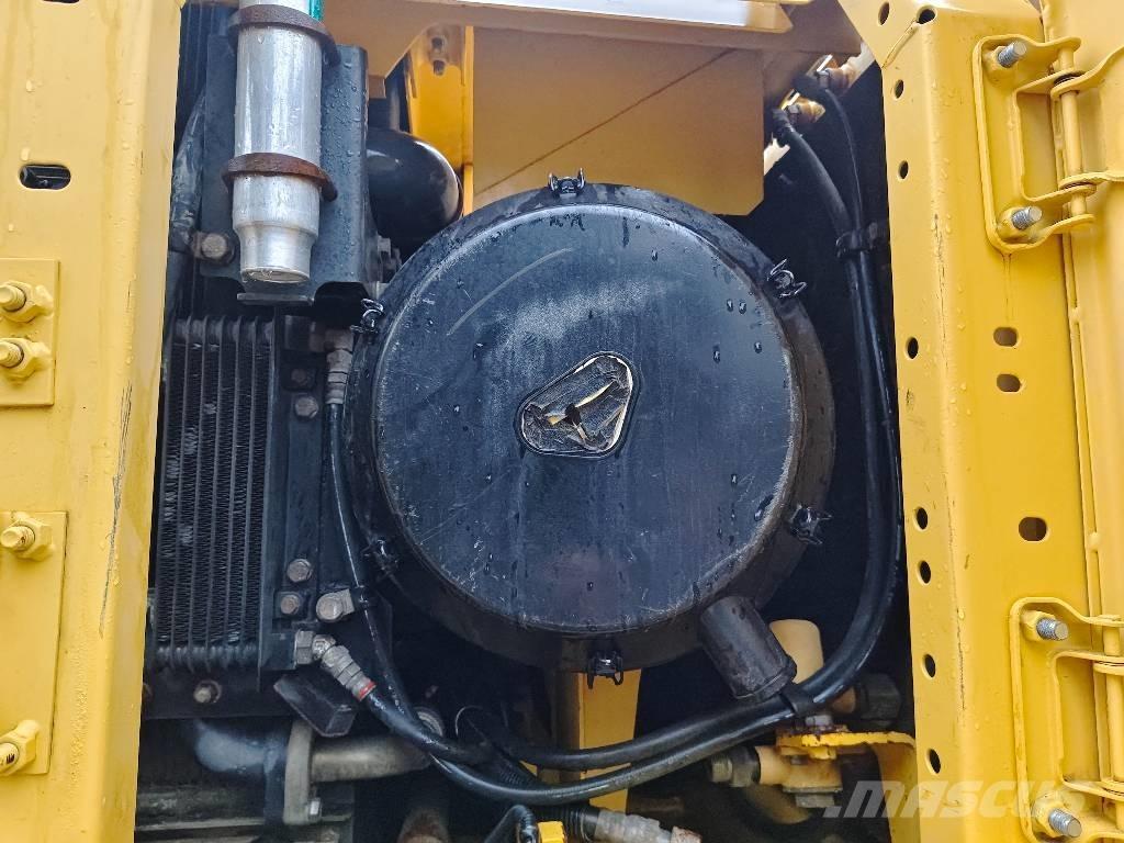 Komatsu PC 400-7 대형 굴삭기 29톤 이상