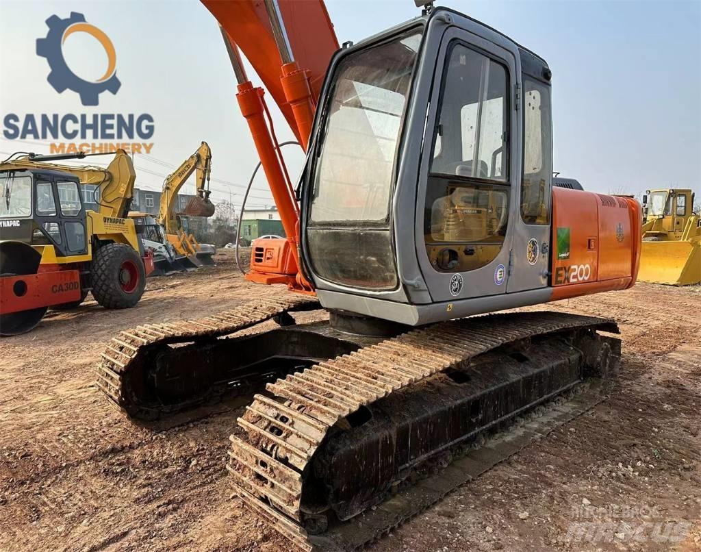 Hitachi EX 200 대형 굴삭기 29톤 이상
