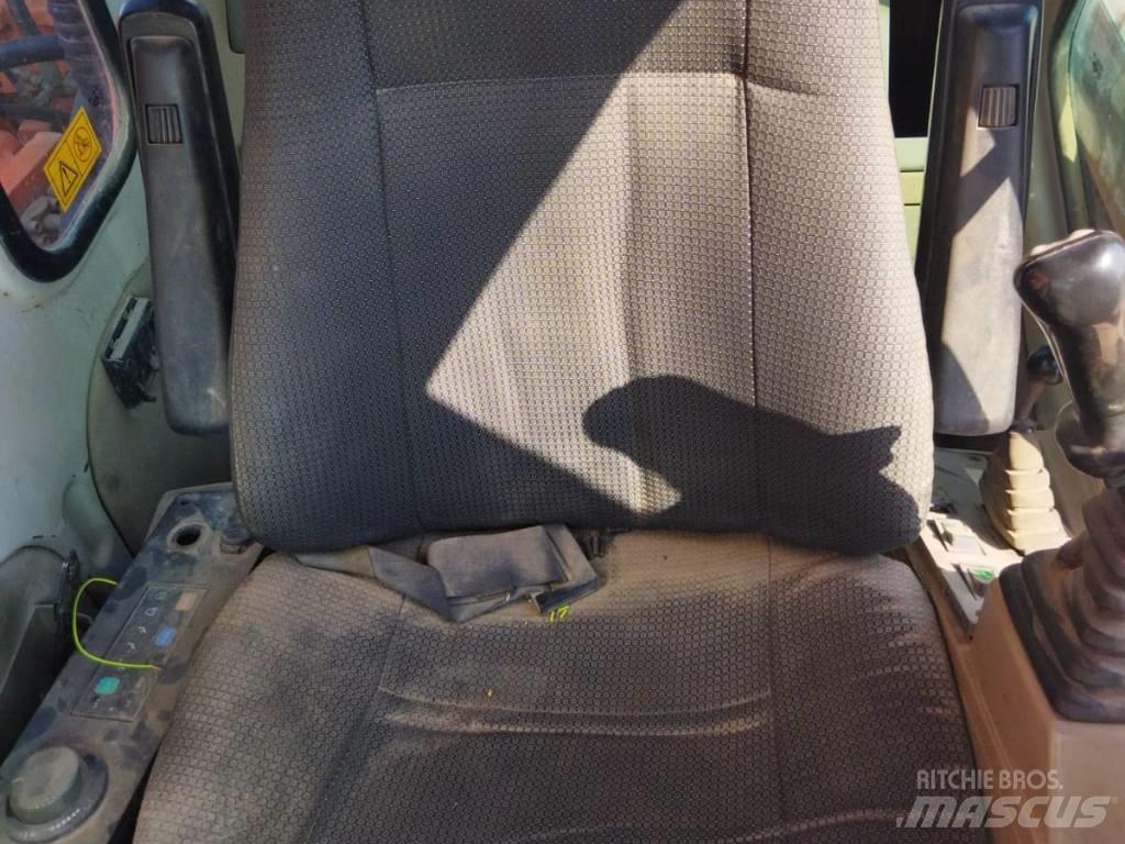 Daewoo 210 W-V  휠 굴삭기
