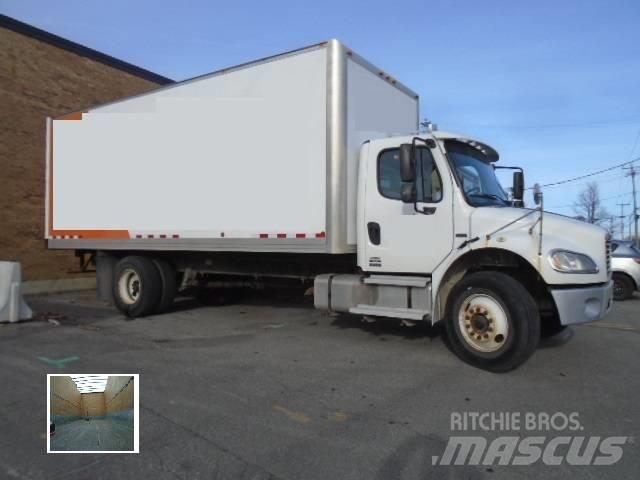 Freightliner M 106 탑차 트럭