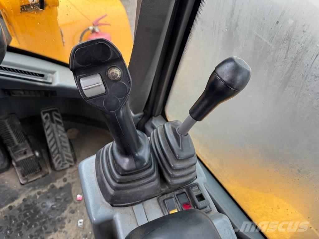 Volvo L 40 B TPS  휠로우더