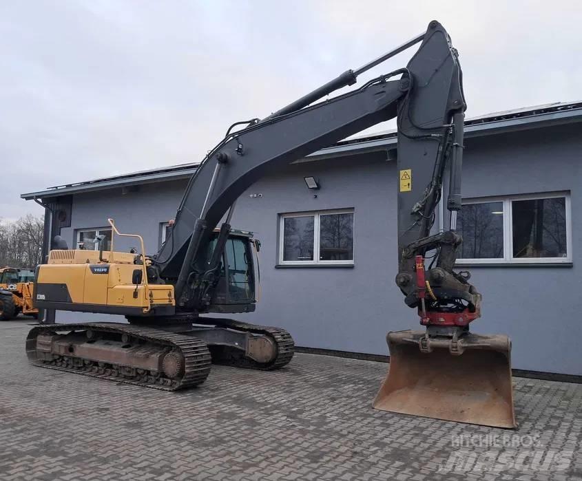 Volvo EC 300 D L 대형 굴삭기 29톤 이상