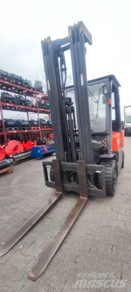 Doosan D 30 G 디젤 지게차