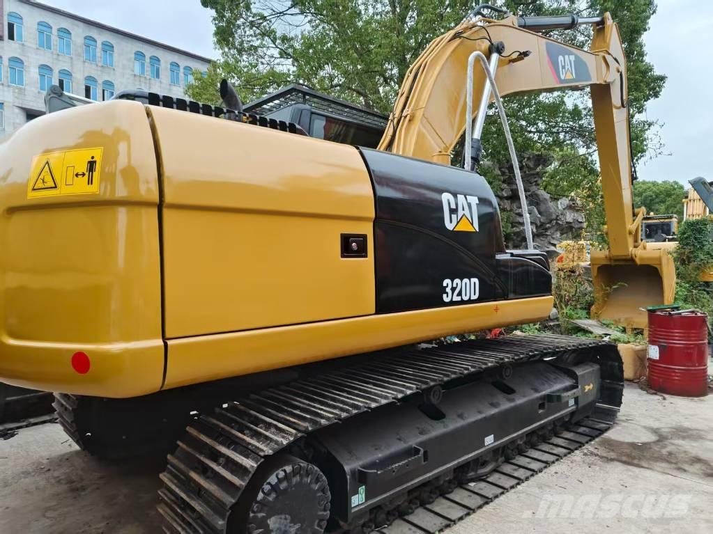 CAT 320d 대형 굴삭기 29톤 이상