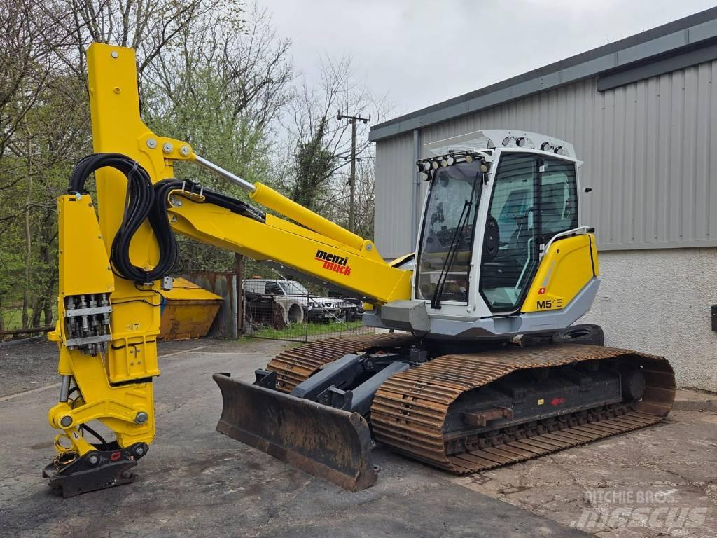 Menzi Muck M515 특수 굴삭기