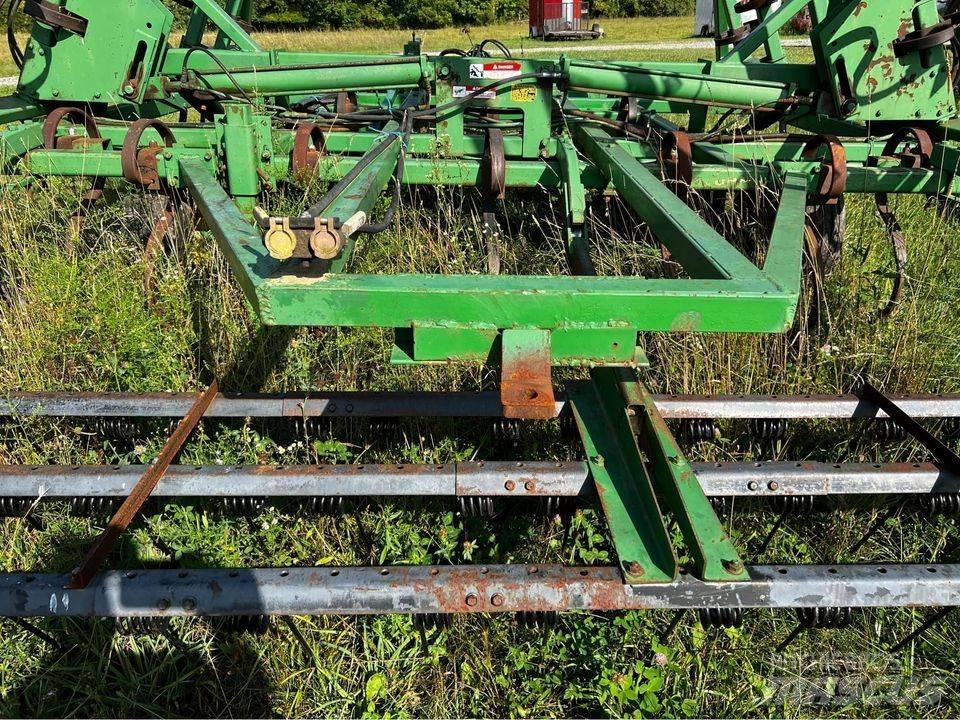 John Deere 960 경운기