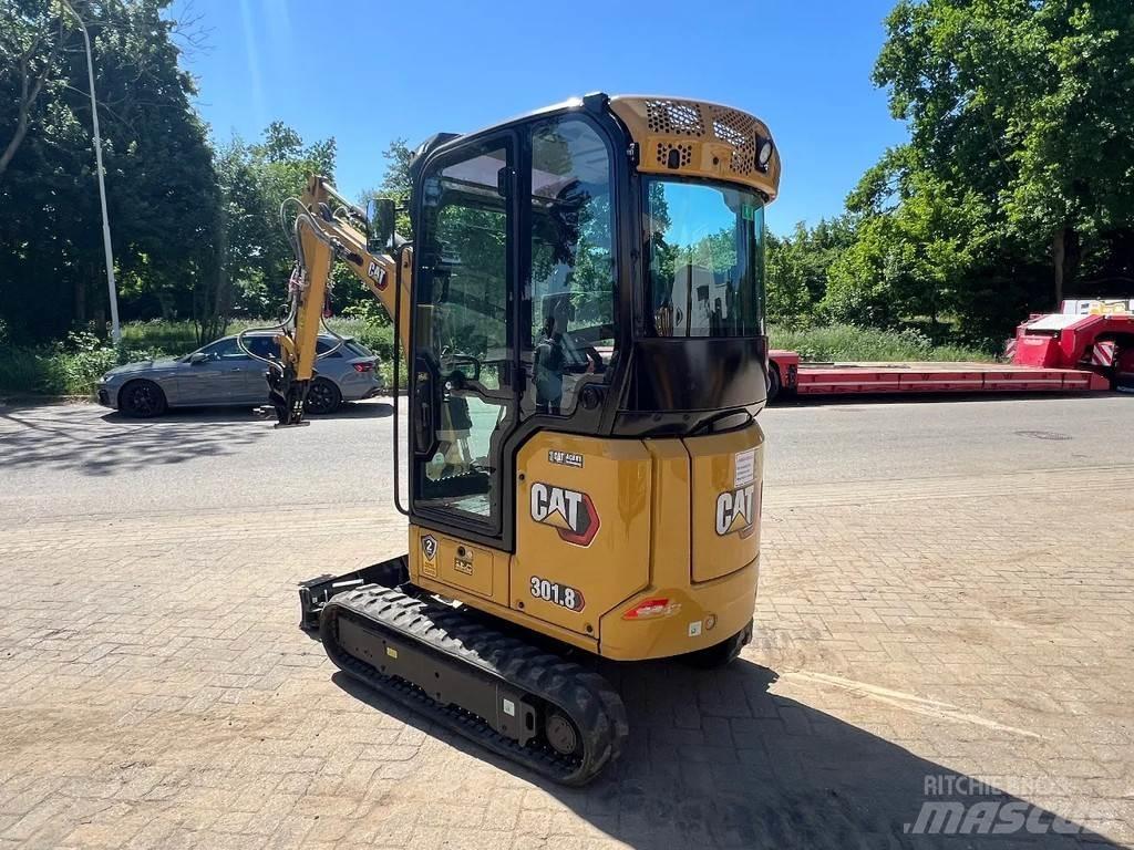 CAT 301.8 Next Gen 소형 굴삭기 7톤 미만