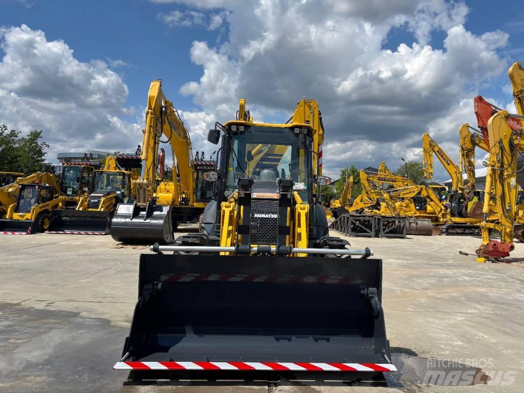 Komatsu WB93R-8E0 백호로더