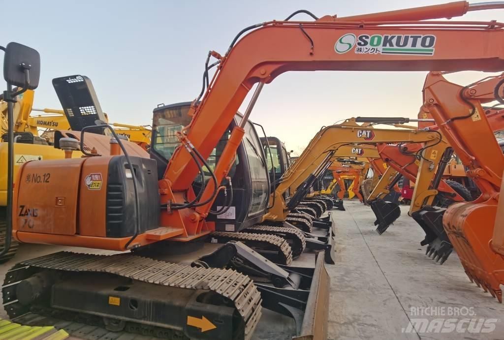 Hitachi ZX 70 대형 굴삭기 29톤 이상