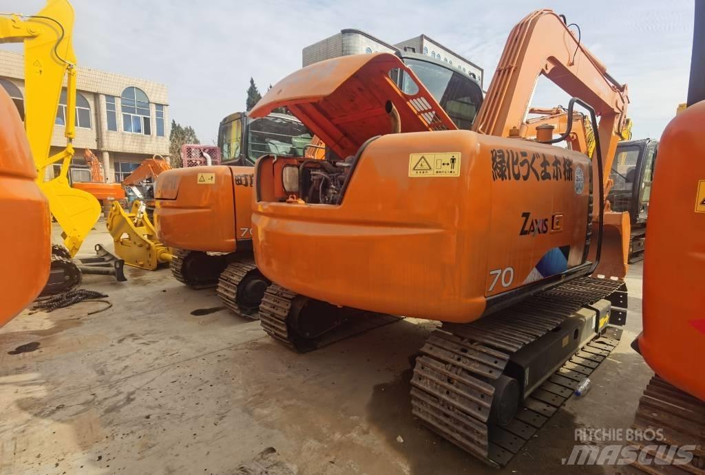 Hitachi ZX 70 대형 굴삭기 29톤 이상