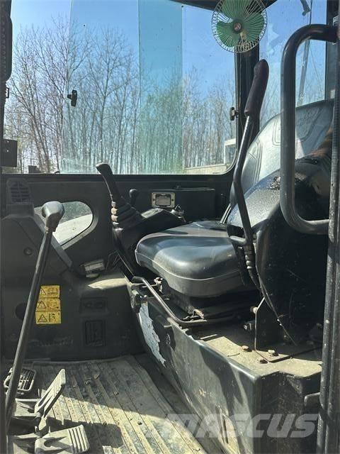 Hitachi ZX50 대형 굴삭기 29톤 이상
