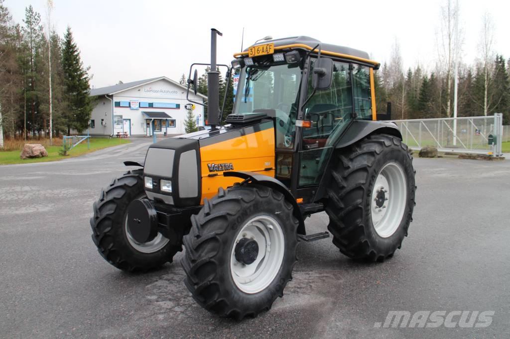 Valtra 700 트랙터