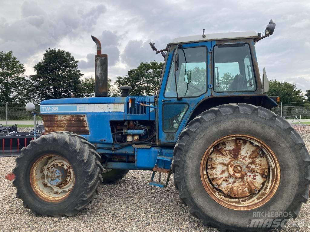 Ford TW 35 트랙터