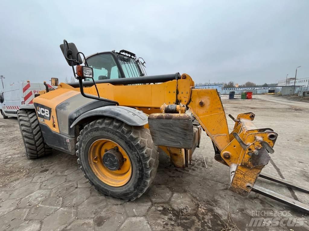 JCB 535-125 텔러 핸들러