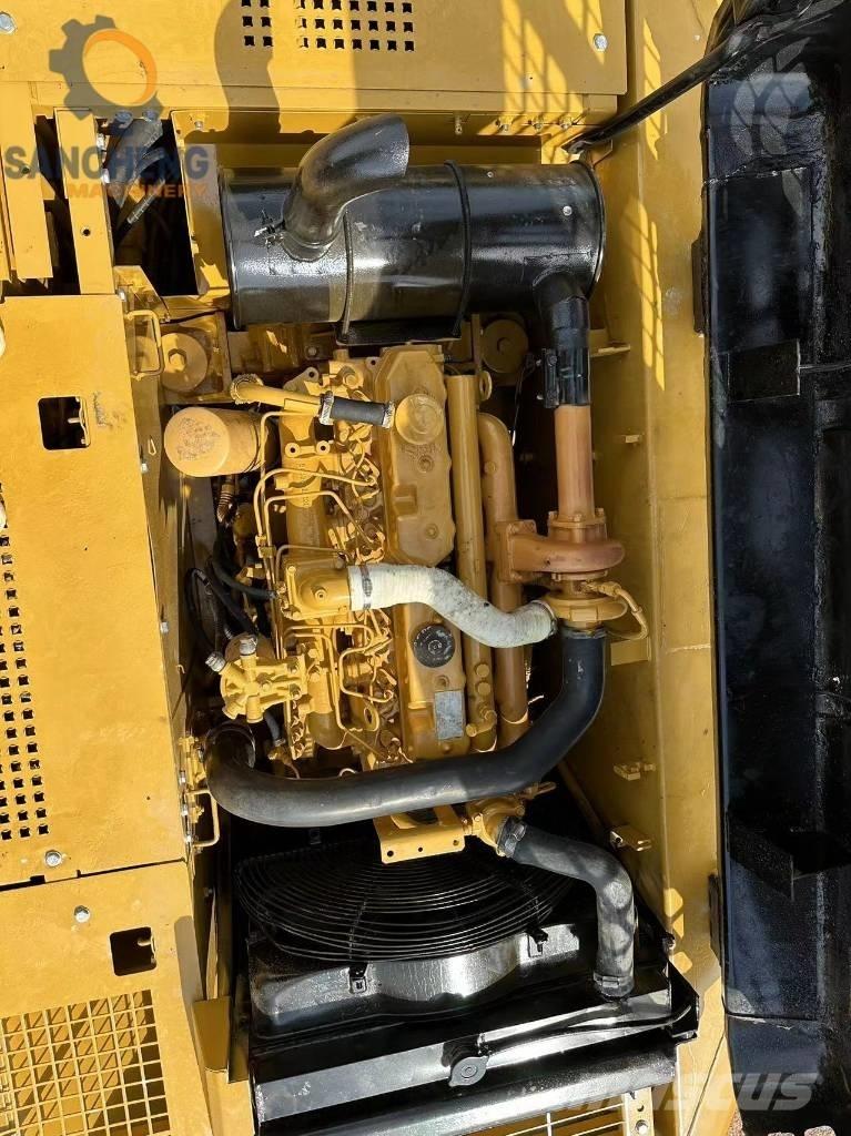 CAT 320 B 대형 굴삭기 29톤 이상