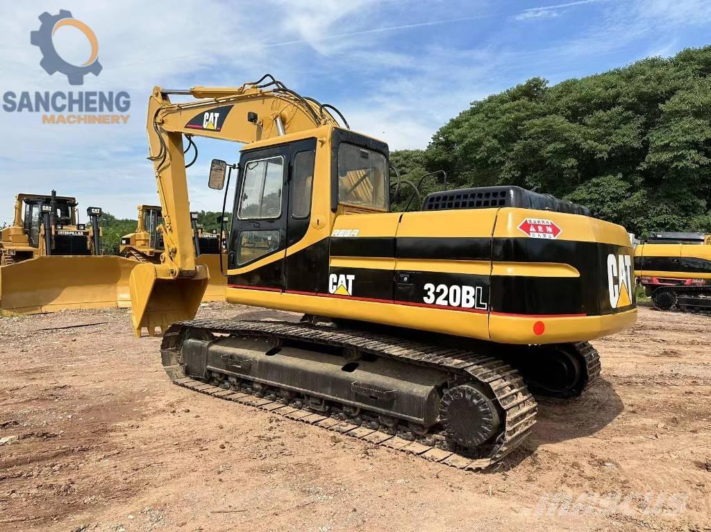 CAT 320 B 대형 굴삭기 29톤 이상