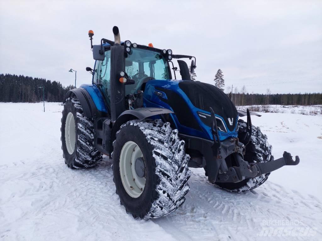 Valtra T 174 VERSU 트랙터
