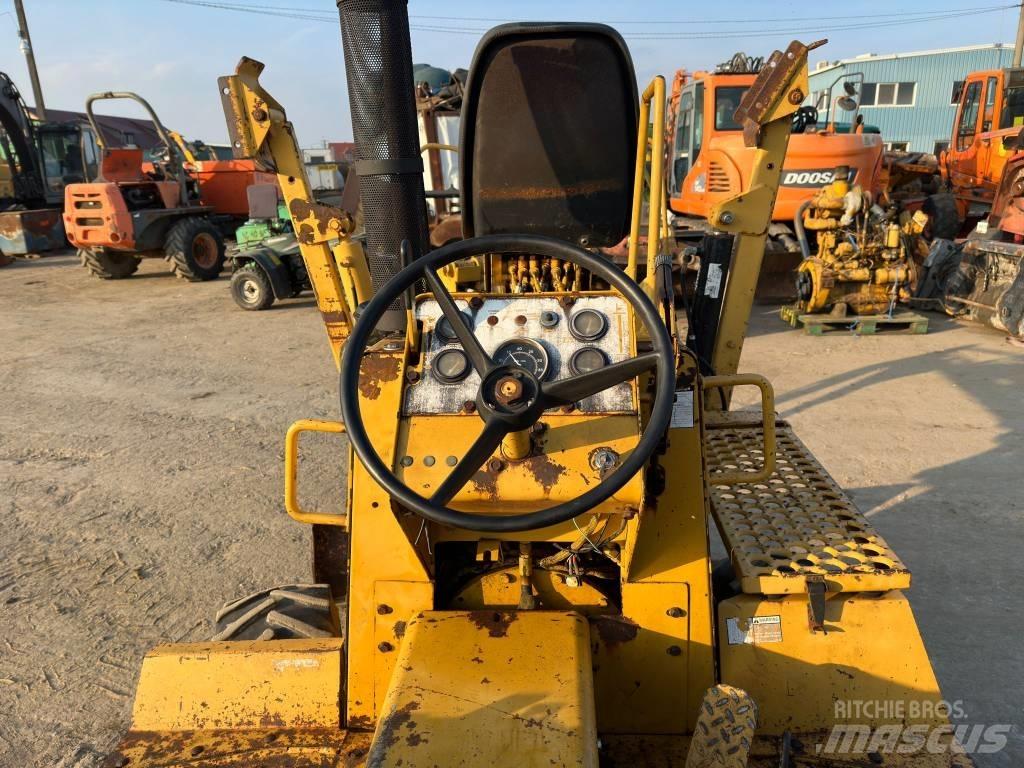 Vermeer V4150A 트렌처