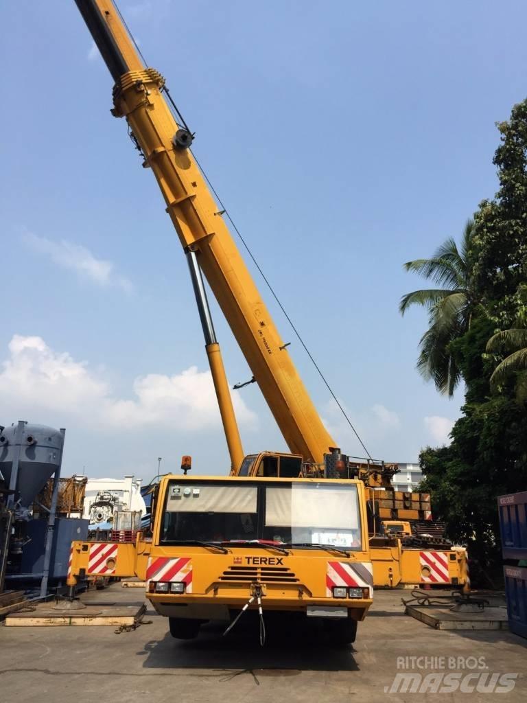 Terex Demag 250T A/T 크레인